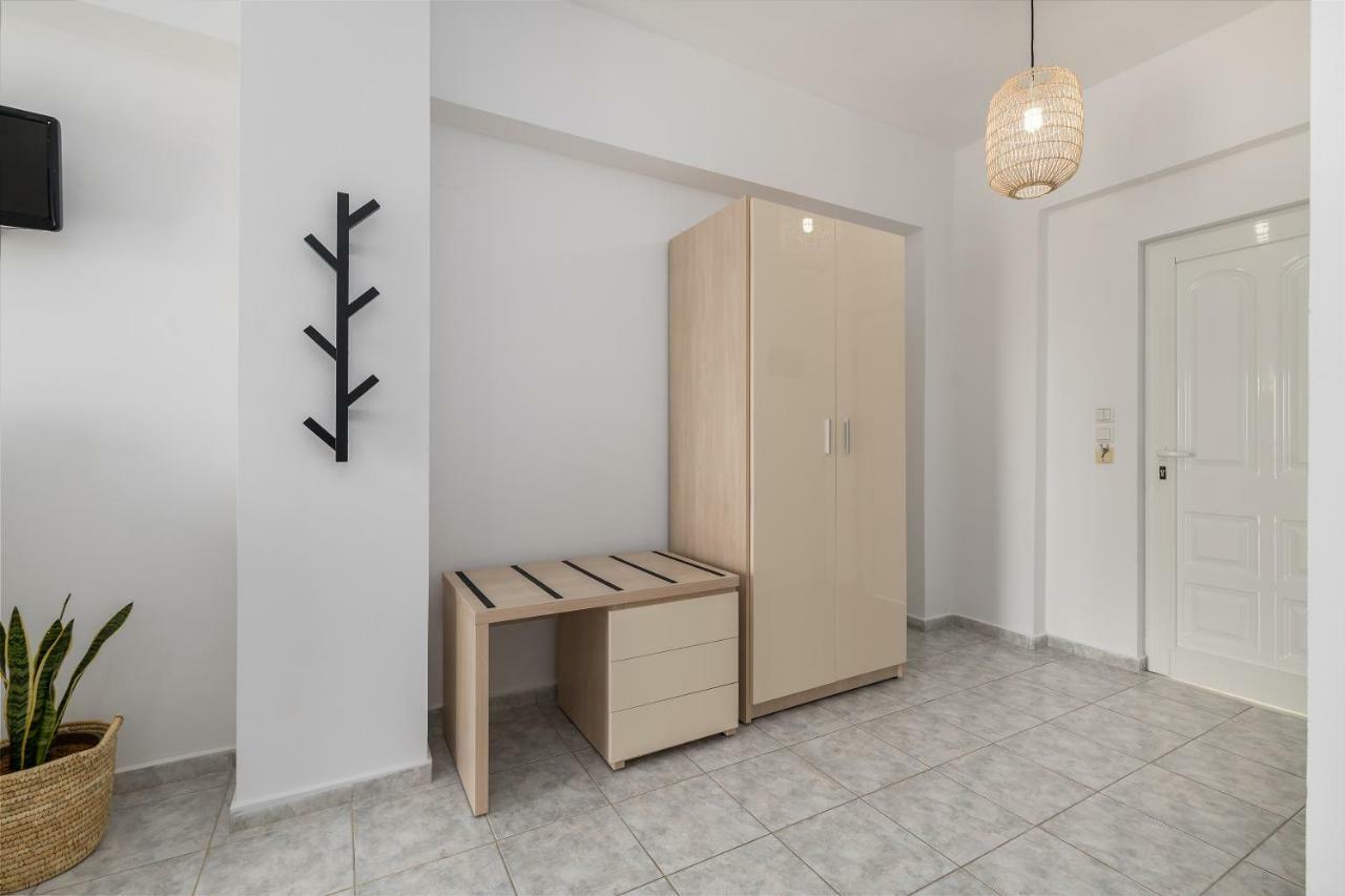 V&C Paradise Apartments Rodhákinon Buitenkant foto